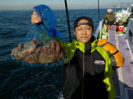 12/17(水)夏の爆釣時に2杯も今日は5杯ゲット・山平さん