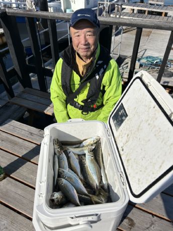 17日 アジ船にて★