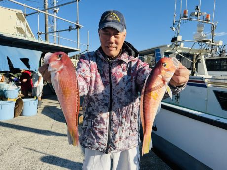 12/11 鳥井さん、良型混じりでアマダイ8尾ゲット♪