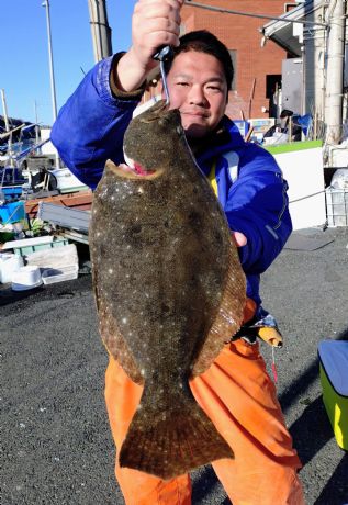 �A�W�ܖڑD�Ńq����