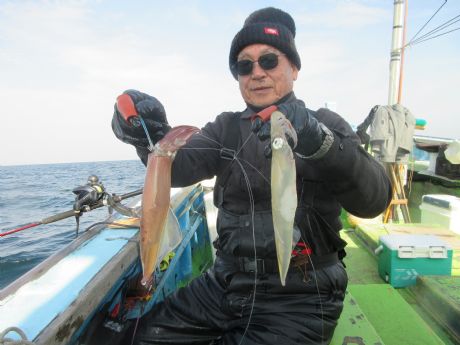 ヤリイカW、Gt。