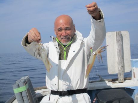 最初マルイカ2点掛けも。