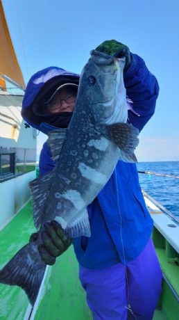 2月13日 アコウ船で