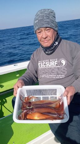 2月15日 ヤリイカ船で