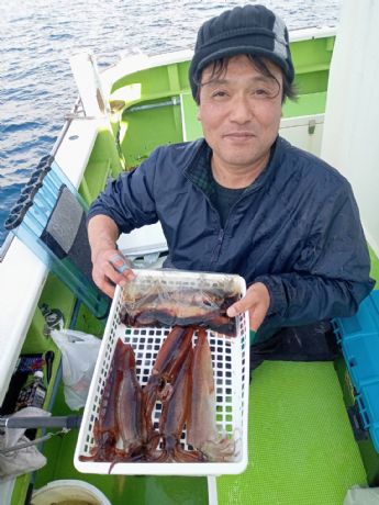 2月28日 ヤリイカ船で