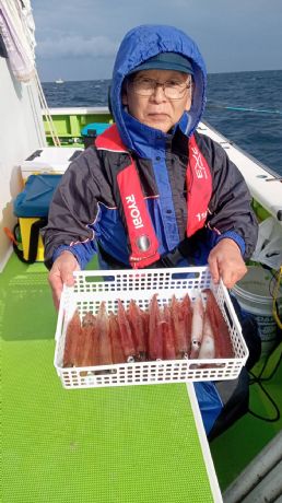 12月3日 ヤリイカ船で