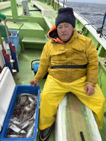 �R���P�O���@�r�V�A�W�D��