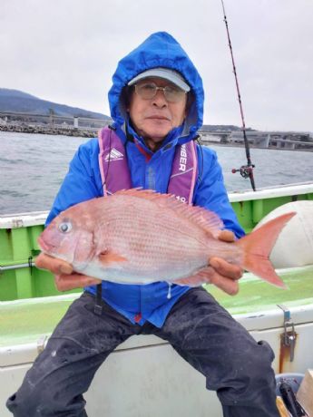 �R���P�R���@�}�_�C�D��