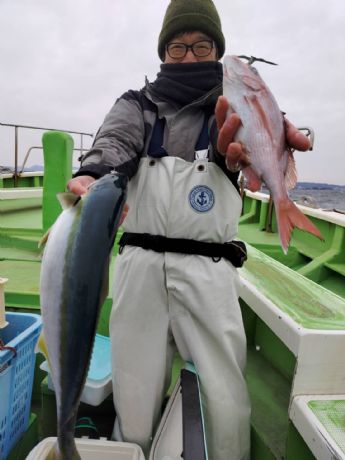 �R���P�R���@�}�_�C�D��