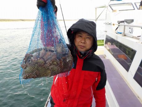 12/10(水)1kg超が揃って5杯ゲット・西條さん