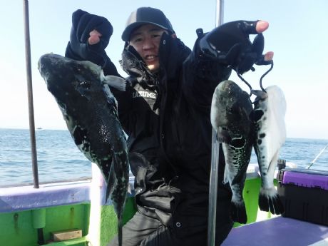 �Q/�P�T�i���j�P.�T�����܂ނR���Q�b�g�E�������