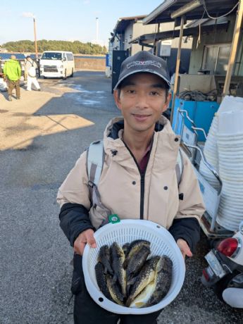 1日 フグ船にて★