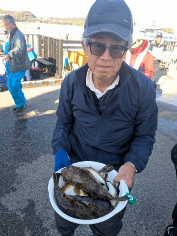 30日 フグ船にて★