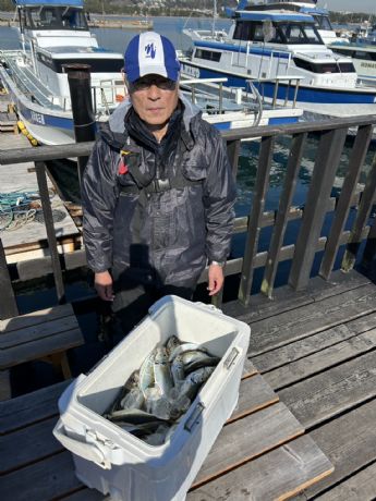 �P�V���@�A�W�D�ɂā�