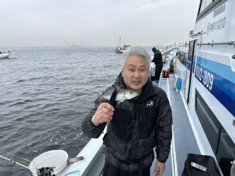 28日 ライトアジ船にて★