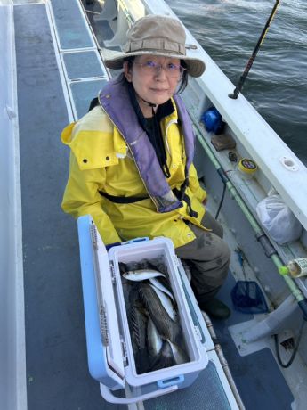 28日 ライトアジ船にて★