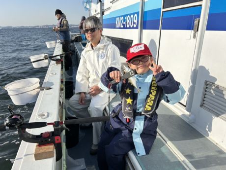 1日 ライトアジ船にて★