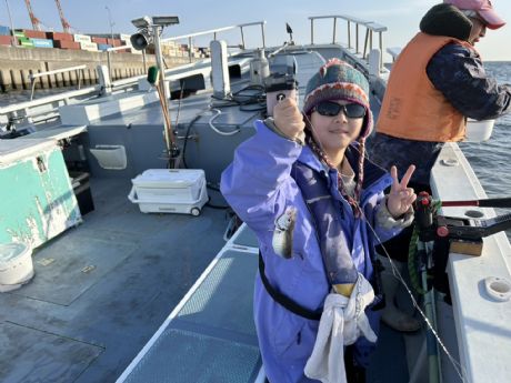 1日 ライトアジ船にて★