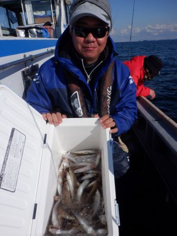 �Q�O�Q�U�E�P�E�Q�E�`�����e�C�[�E�V���M�X�捇�ɂāA�P�O�Q�C�ł����B