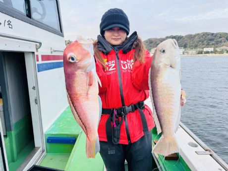 PP/QR@nӂA^SXcmSV.Tcm̍gfJA}_CQbg