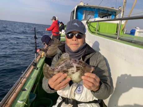 12/2 カワハギ乗合 観音崎沖で大型28cmカワハギ!