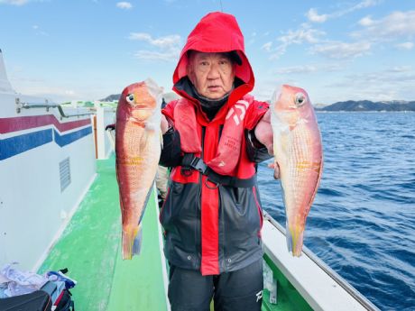 12/9 小野さん、中・小型主体に良型混じりでアマダイ11尾ゲット♪