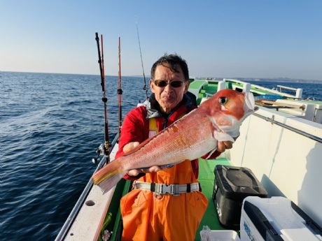 12/2 梅澤さん、ナイスサイズの大型45cm含みアマダイ4尾ゲット♪
