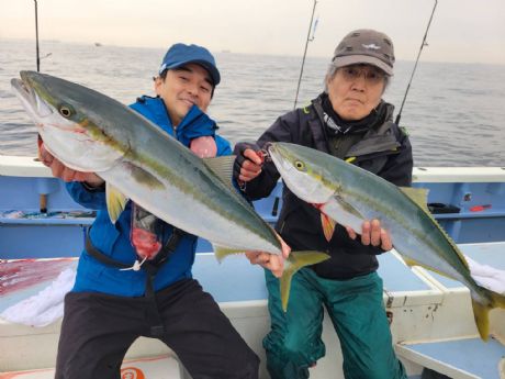 ワラサゲット!”