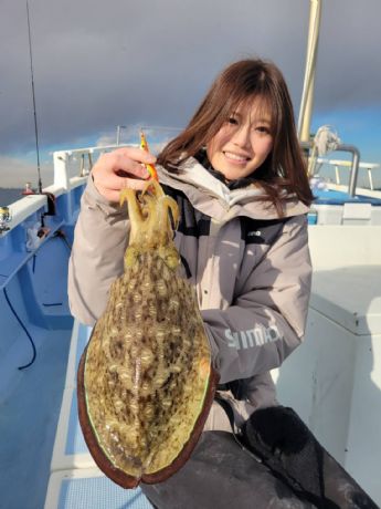 �G�M�C�J�D�I