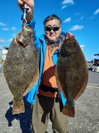 2`級ヒラメが連発です!