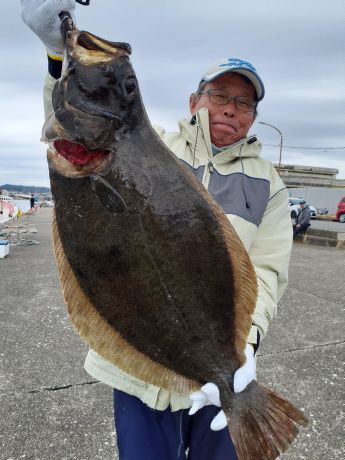 12月13日 5,2`の大型寒ビラメが釣れる!
